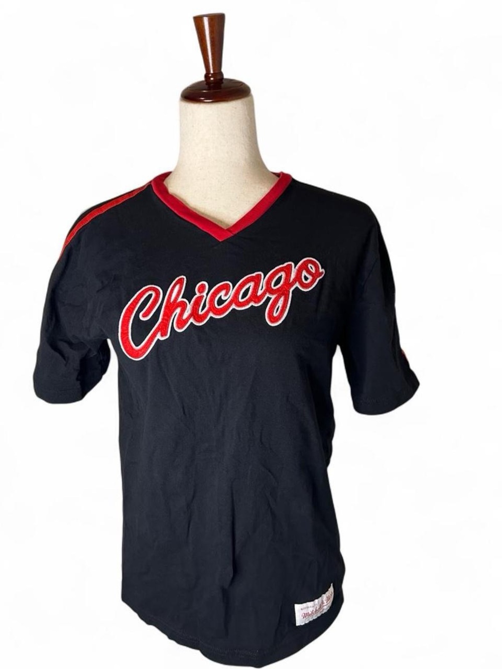 Vintage Men’s Chicago Bulls Mitchell Ness Shirt